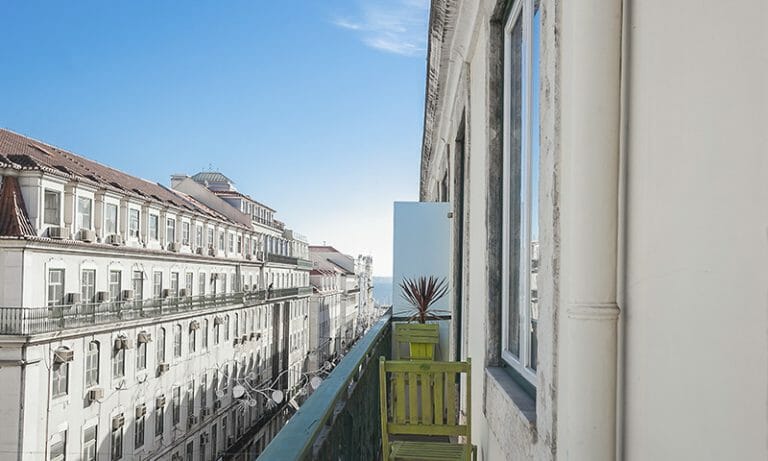 Premium Balcony Flat in city center of Lisbon - LV Premier